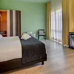 Western Chc Hotel