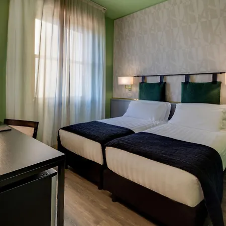 Western Chc Hotel 4*
