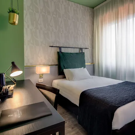 Hotel Western Chc 4*