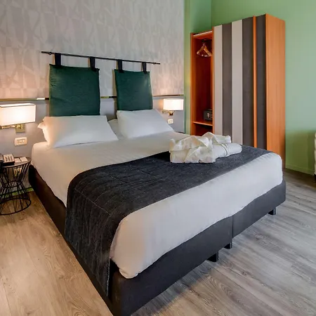 Otel Western Chc