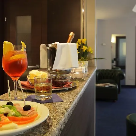 Hotel Western Chc 4*